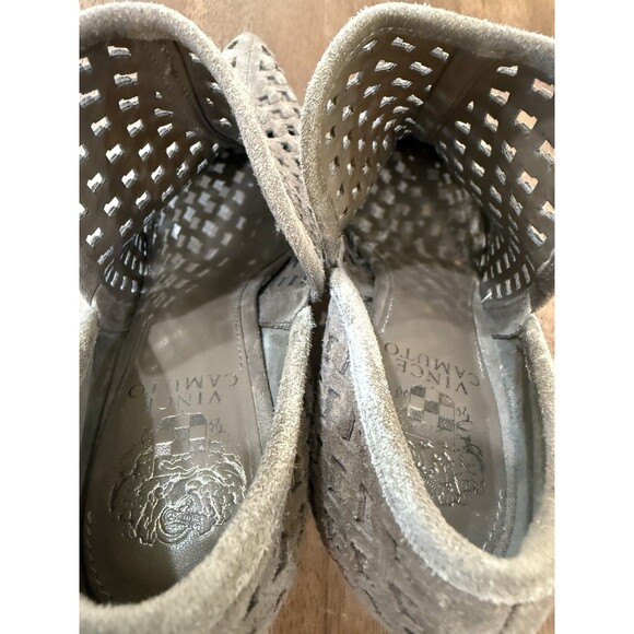 Taupe Suede Cutout Ankle Boots Pointed Toe Western Block Heel 8M Vince Camuto - Picture 10 of 11